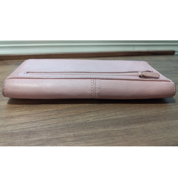 👉LAST CHANCE‼️ Vtg. COACH Soho Pleated Pink Leather Wallet - Picture 7 of 16
